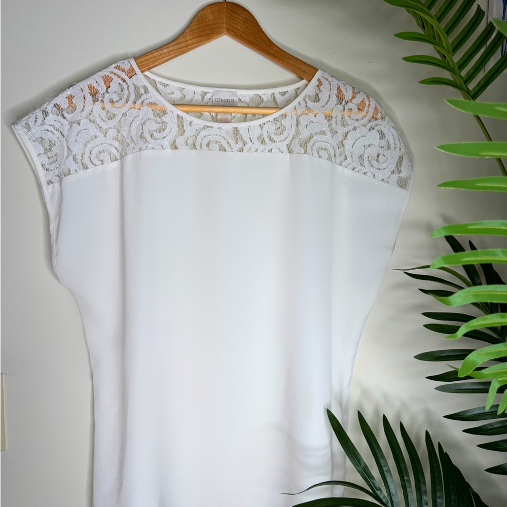 Elegant Chico’s White Lace Women's Top